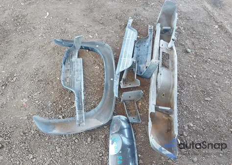 2005 Chevrolet Silverado 2500Hd Ls from USA, damaged, VIN 1GCHK23245F891856